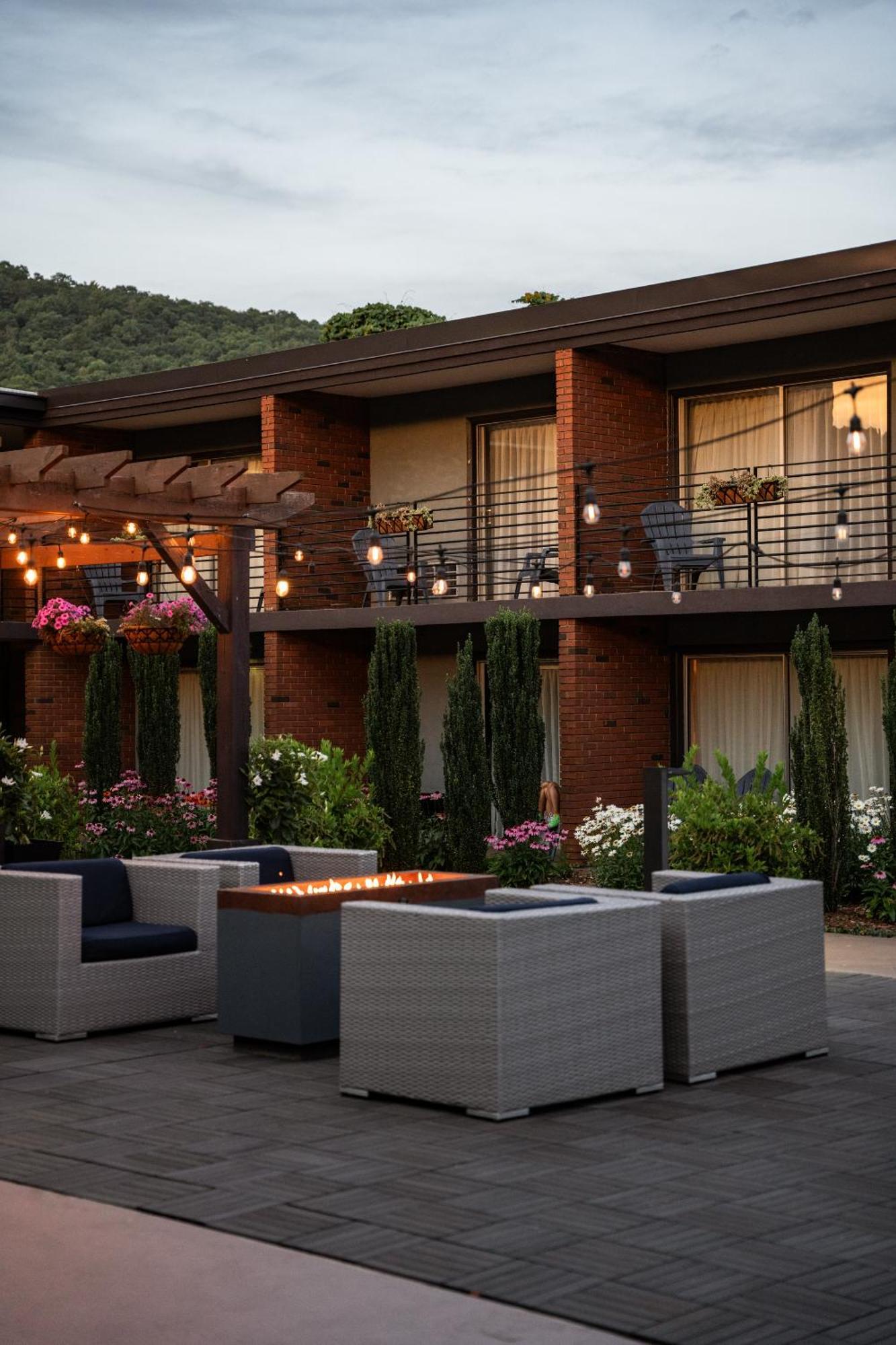 The Beaucatcher, a Boutique Motel Asheville Exterior foto